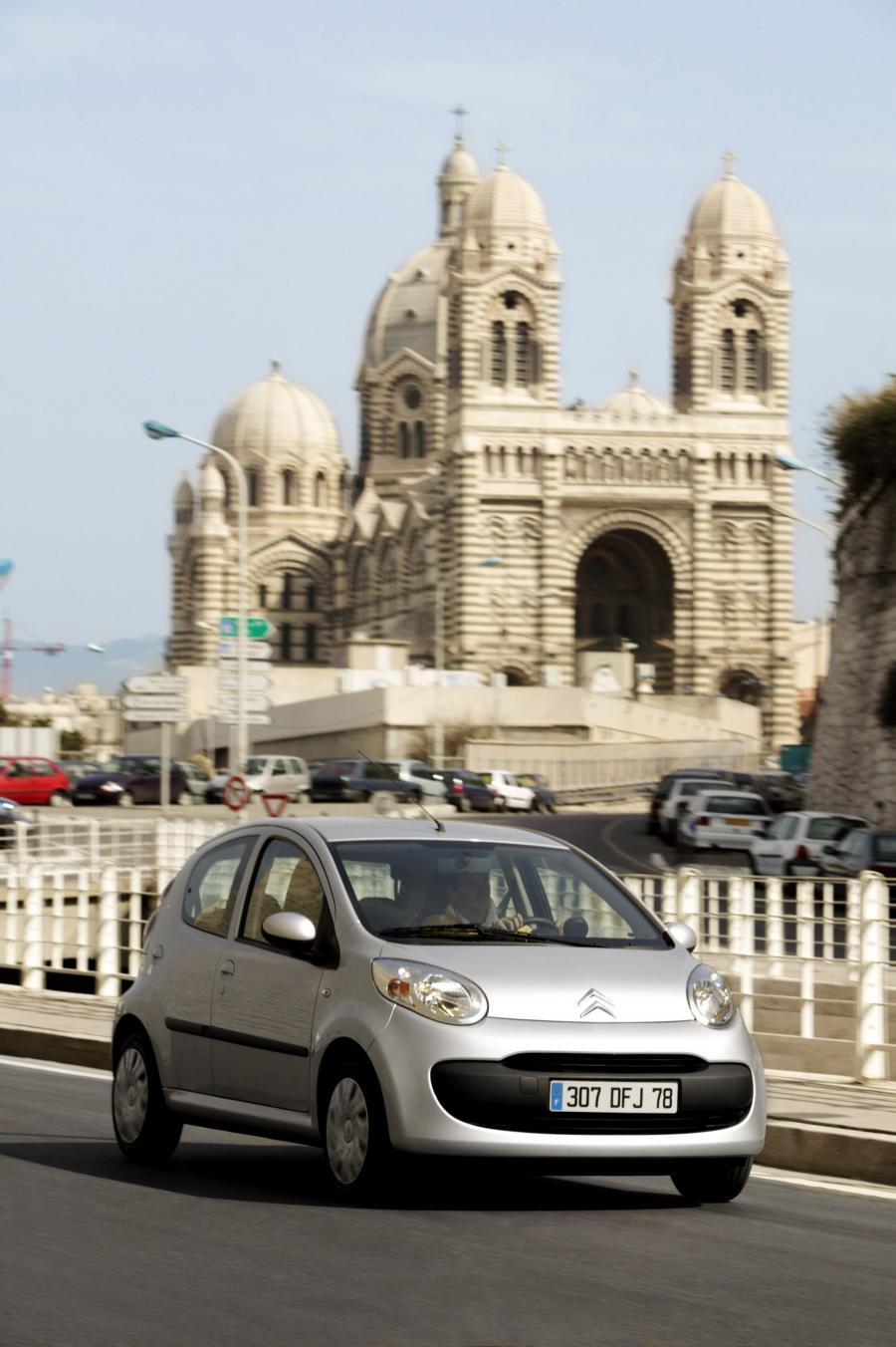  Citroen C1 2001 года  (фото 35 из 74)